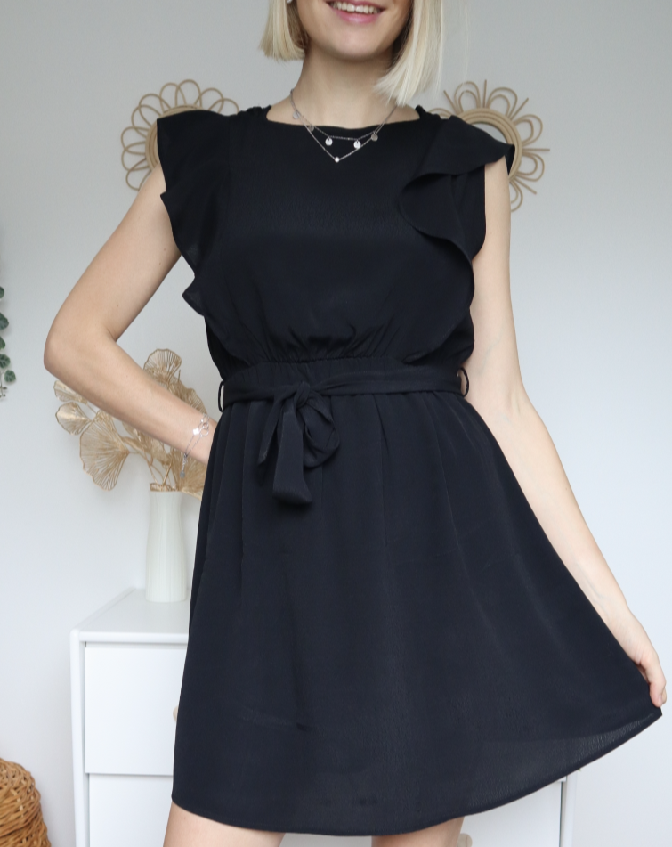 ROBE COURTE NOIRE